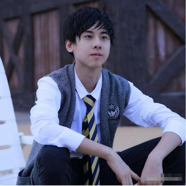 清风与酒|最尴尬的事：明明是一起出道，如今我还是选手，你却成了导师