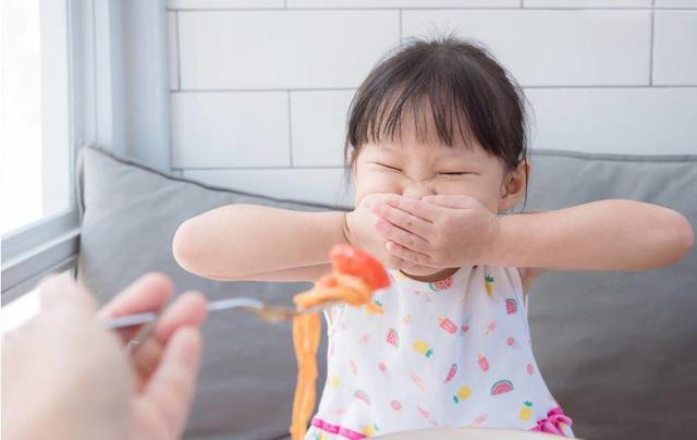 孩子挑食怎么办？学会这5招，让你轻松应对