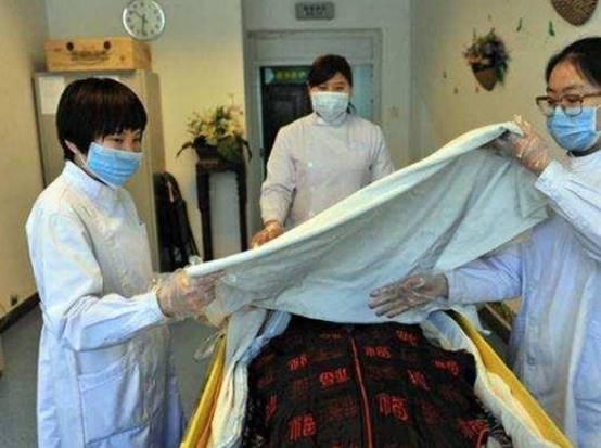 人死后为什么会张开嘴巴？医生对此道出实情，看完算是涨知识了