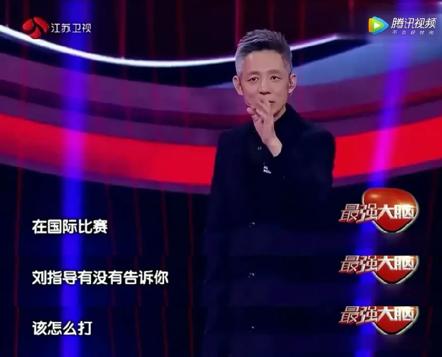 #暖先生格调#何炅又双叒叕哭了：多少孩子的高情商，被“不许哭”毁掉了