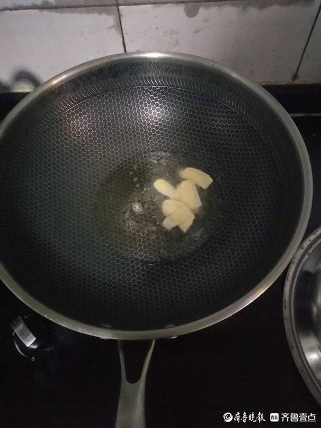 壹粉食堂｜闷辣菜怎么做？口感清脆鲜辣爽口，做一盆能吃好多天