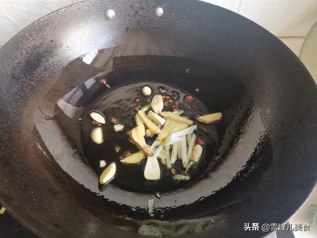 冬天多吃鱼头，鲜美好吃营养高比牛羊肉都好，老人孩子更要多吃