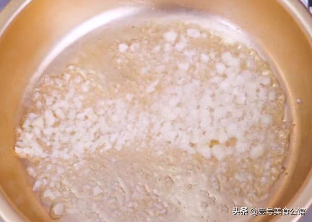 土豆粉这样做太好吃，鲜酸味美，荤素搭配，老少皆宜的美食