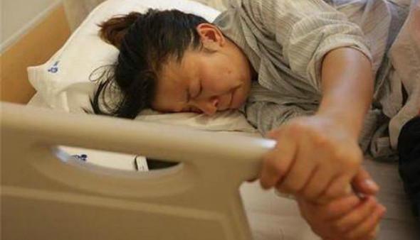 「超级宝妈」胎儿离开母体就轻松了？错！这3种“不适感”会在产后慢慢袭来