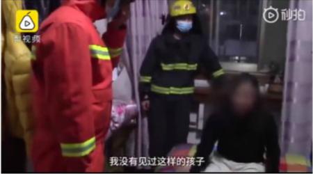 你的育儿经@女儿不学习被妈妈拖进大海：摧毁孩子自尊心的，是父母给的羞耻心