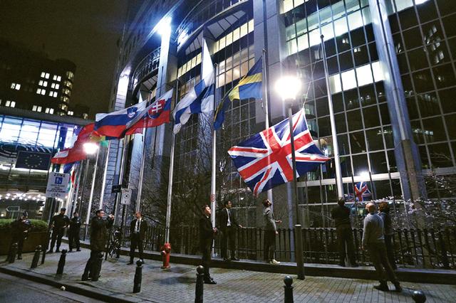 疫情|世界经济有望出现恢复性增长 复苏不稳定不平衡性凸显