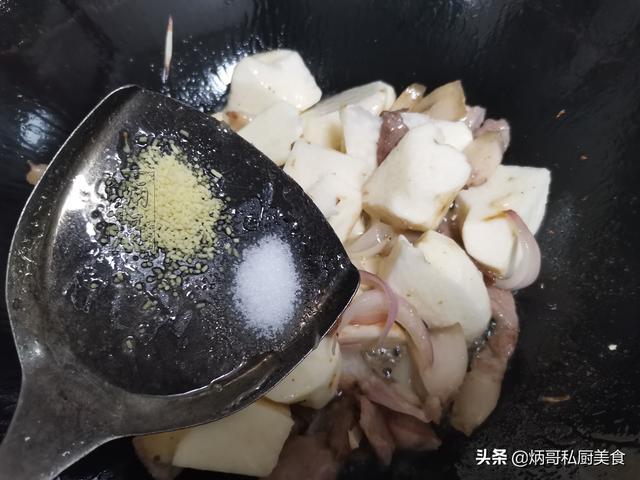 老妈种的“小人参”，简单煮一锅，鲜香软糯，暖胃养胃真舒服