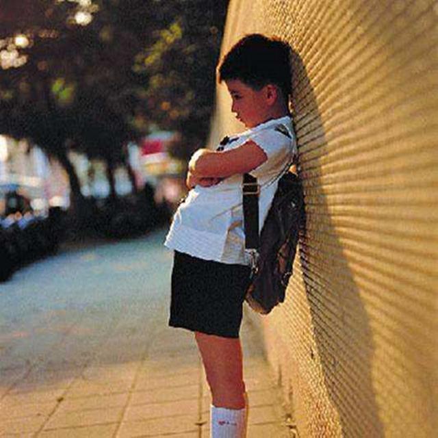 你的育儿经：没本事的父母，才会在孩子面前斤斤计较这“3件事”，害苦了孩子