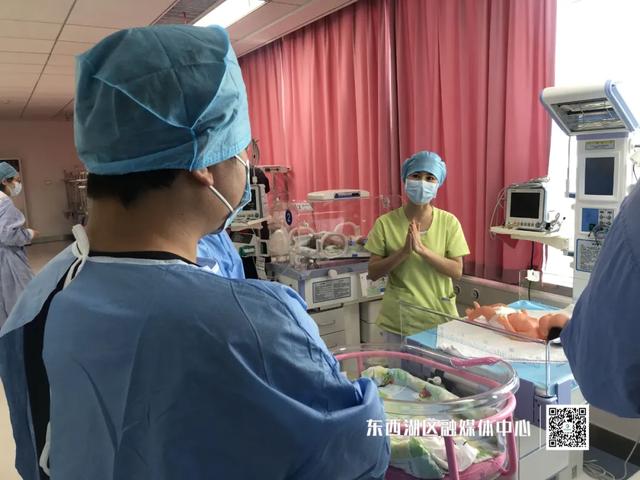 初夏薄凉|“新手”奶爸学护理,迎接属于他们的第一个“父亲节”?