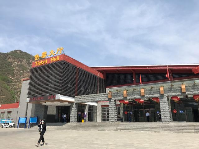 「约吗旅行」走上108国道，看沿途太行风光