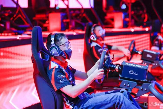 普通人离赛车最近的距离 体验最真实的模拟赛车