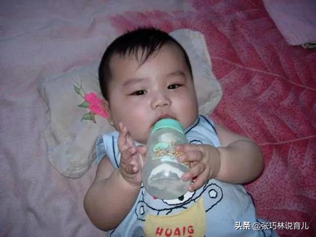 「超级宝妈」脾胃强则安五脏！家长给娃养脾胃，试试这2招让孩子不打针不吃药