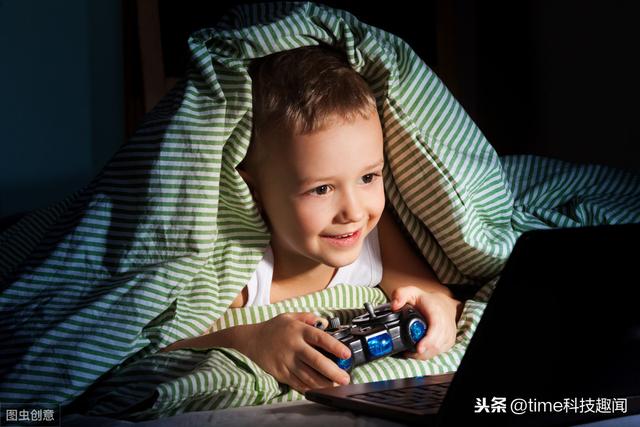 你的育儿经▲日本黑科技中的“价格屠夫”！1秒让小孩丢掉手机，进入120倍世界
