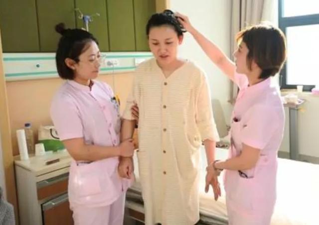 超级宝妈|产后24小时做好这4件事，等于给科学坐月子开了个好头