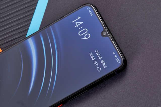 勇哥科技：5G来了，是买4G旗舰手机？还是坐等5G手机？