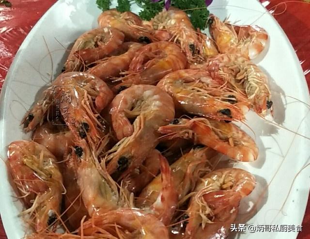 福建小县城办喜酒，这桌1688元！网友：福建人豪横，莆田的吧