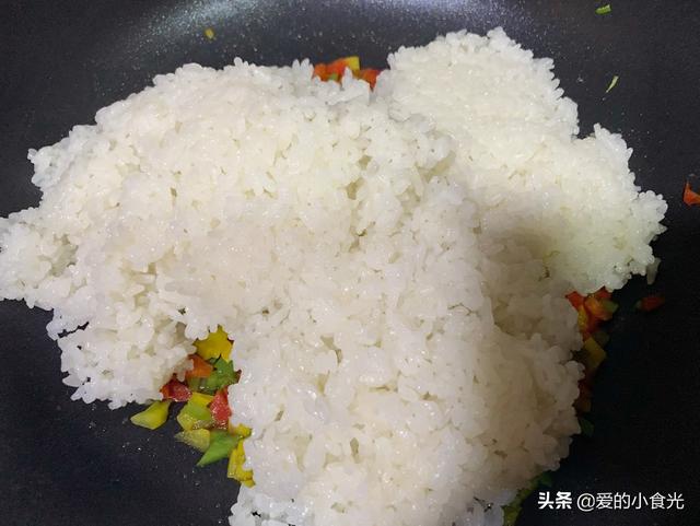 『超级宝妈』孩子不爱吃饭？跟我学做这饭团，高颜值又营养，孩子一下吃掉5个