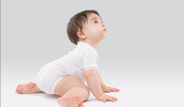「超级宝妈」生完孩子头一年最难熬，这几件事需多加注意，准妈妈要有心理准备