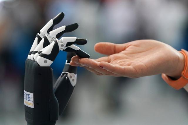 数据|中国大数据市场规模将超八千亿元，让大数据产业成为京津冀的“金名片”