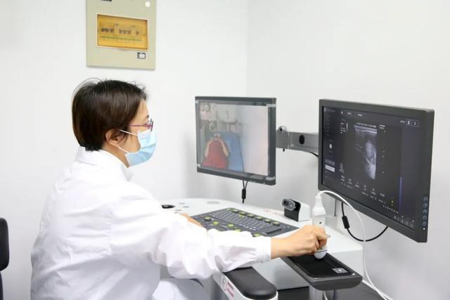 超声|千里眼+顺风耳！闵行这台机器人绝了