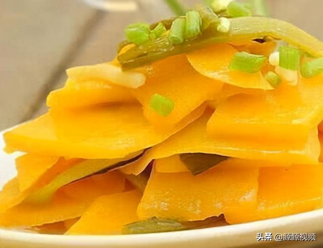 美食推荐：葱油爽脆南瓜、排骨烧素鸡、肝腰合炒、杏鲍菇焖土豆片