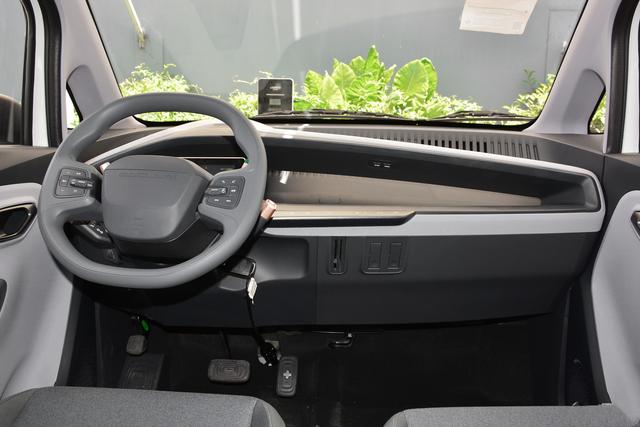 用户满意度第一，总行驶里程达4亿里，5万多的E200真成功了