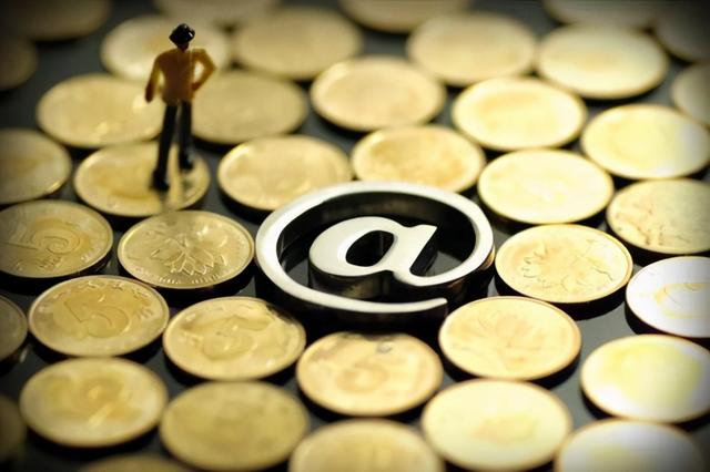 四大银行集体宣布！支付宝微信猝不及防，移动支付或将“变天”？