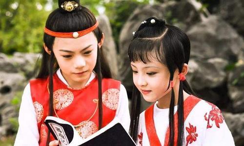 「超级宝妈」让孩子成为“小戏骨”好还是不好?这里有你想知道的答案