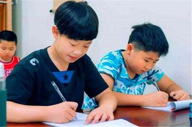 超级宝妈■小时候看似“精明”的3种孩子,长大很难有出息,父母别高兴太早