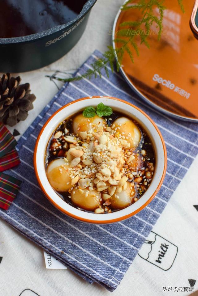 冬天特馋这美食，像汤圆又不是，朋友：才知道还可以这样吃