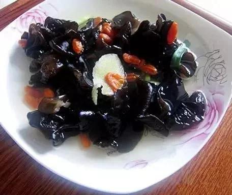 【超级宝妈】12道高端月子餐食谱大全,帮助宝妈排恶露