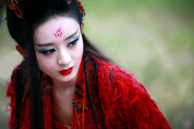 风驰|《花千骨》要翻拍，女主角人出炉，代替赵丽颖的出演花千骨的是她