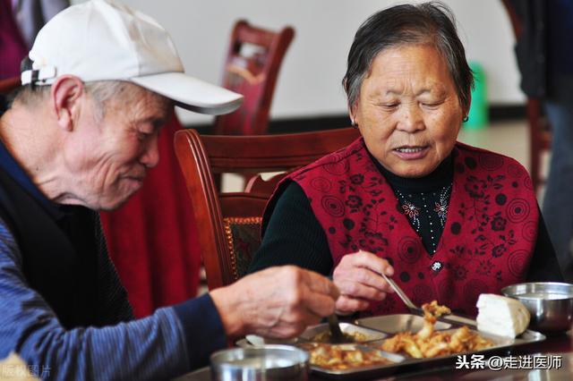 女工肾衰竭后，四处求医，现肌酐正常恢复工作，究竟有何&quot;秘密&quot;