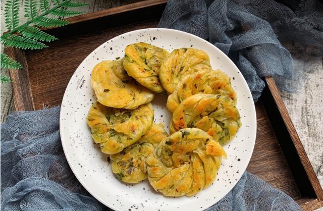 饺子皮吃出新花样，10分钟的早餐，香酥脆，好吃极了