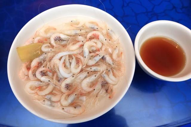 海鲜|鲳鱼、皮皮虾、黄鱼……这个春天，一定要带着好胃口来金山嘴渔村
