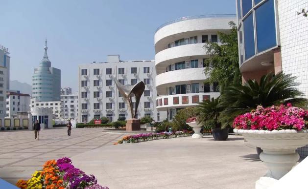 一路向北|乐清各民办初中，小升初学费标准出炉…