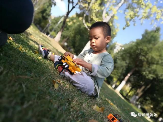 超级宝妈@孩子说：“我是来锻炼爸爸妈妈的。”每一个孩子，都是父母的天使