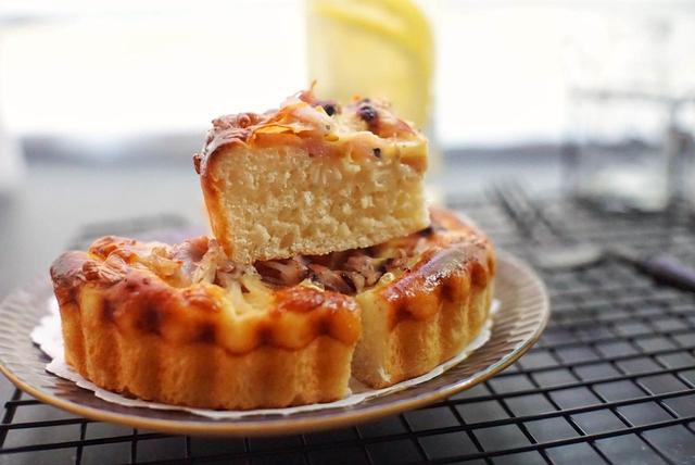 在家自制迷你小披萨，咬一口就满足味蕾，吃一口还想吃