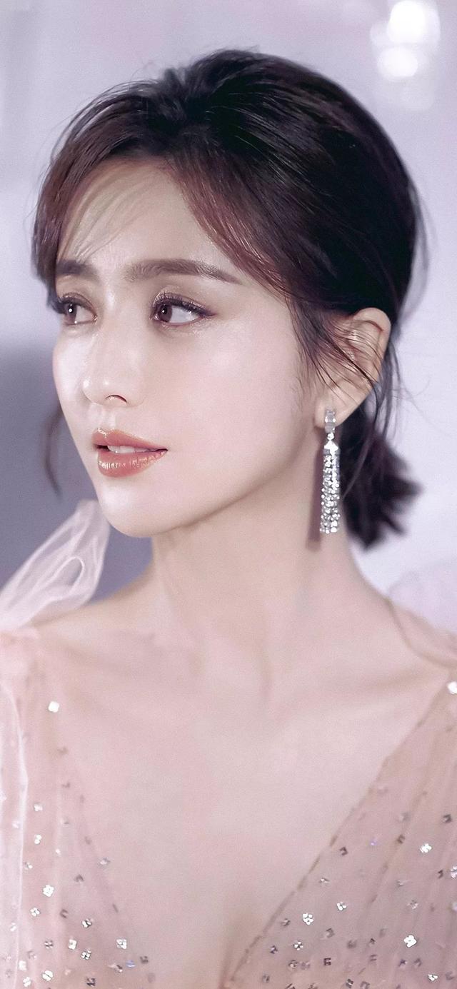 原味哆啦|佟丽娅壁纸，真的太漂亮啦