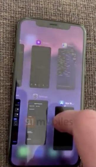 #环球网#iPhone 11运行iOS 14界面曝光：跟iPad类似的多任务