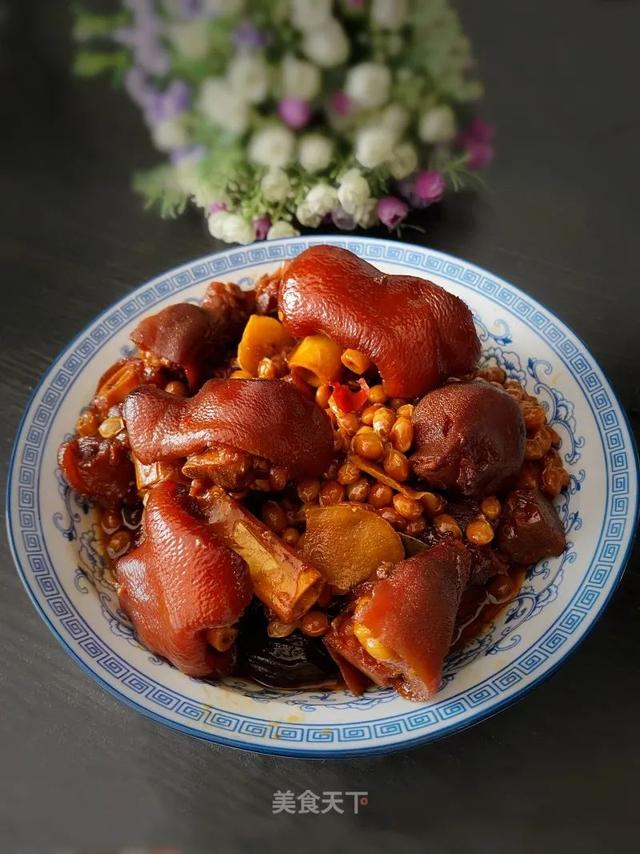 猪蹄这样做，软而不烂，肥而不腻！香糯可口，入口即化！家人超爱吃