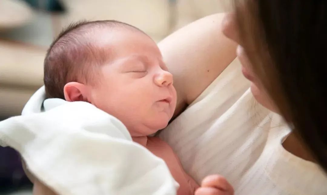 「暖先生格调」跟孩子同床睡真的健康吗?