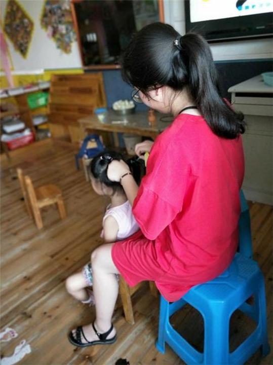 幼儿园午睡起床后，孩子会经历什么？看完感慨老师不容易