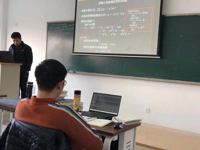 网络专业大三开始学习Python，想获得一个开发岗位该怎么学