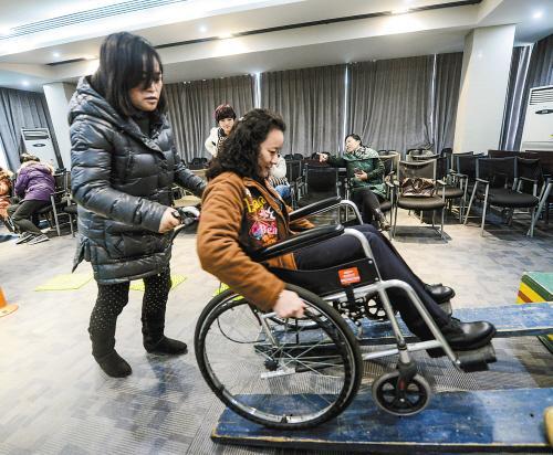 超级宝妈|孩子出生“第一抱”最好不是这4种人，并非迷信，宝妈别不当回事