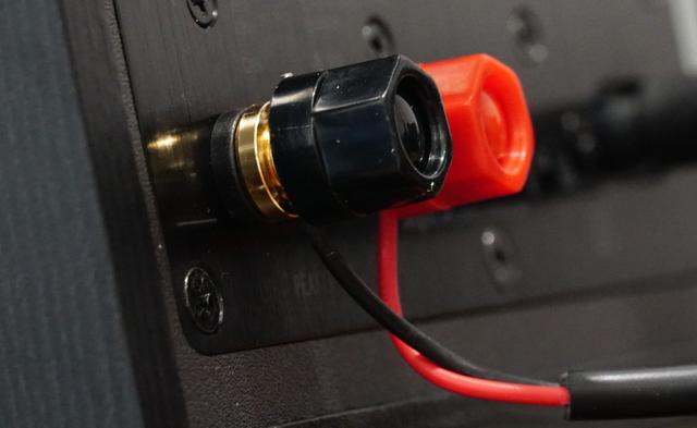 哎 轻松碾压我上万的耳机 简谈杰士R-51PM书架蓝牙音箱