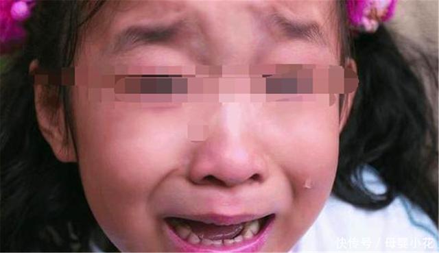 「超级宝妈」“我不买了，别打我了”6岁女孩向妈妈求饶：父母情绪失控危害大