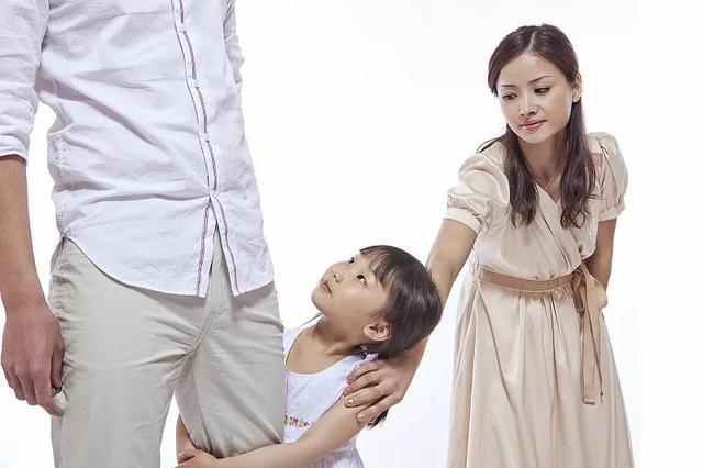 【超级宝妈】孩子的成长与父母分开，究竟是不是一件好事