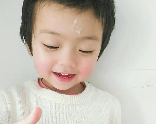 超级宝妈■薇娅推荐“钻石级”儿童润肤霜，动动手，让孩子告别“苹果脸”