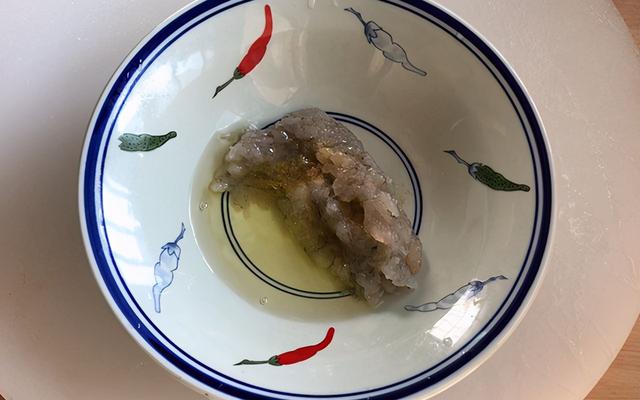 天凉早餐更要吃饱吃好，教你做蔬菜虾仁饼，简单快捷，脆嫩又爽口